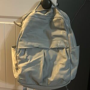 Lululemon backpack. Light grey